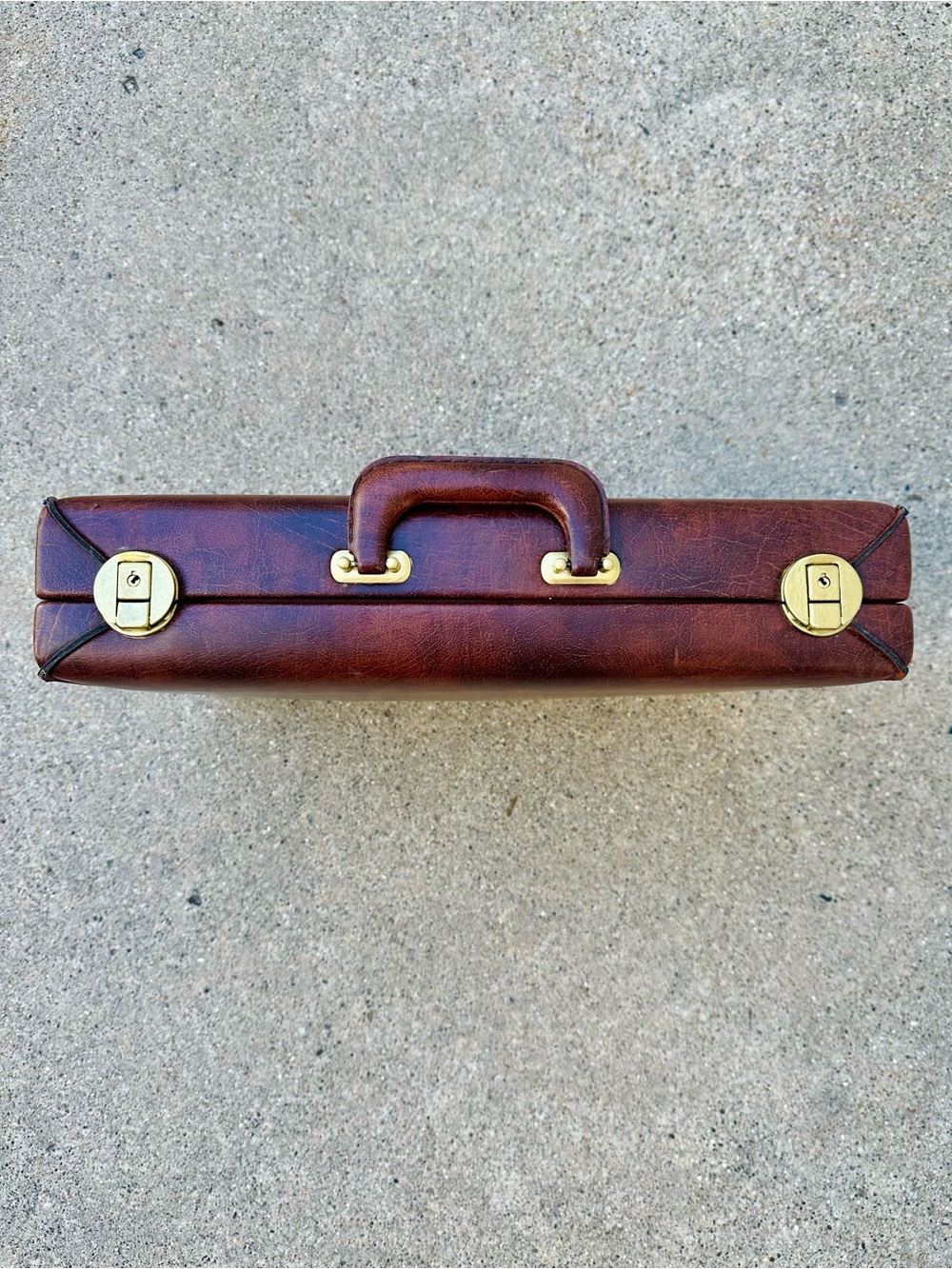 Vintage Classic Marbled Brown Leather Attaché Briefcase for Men, Hard Suitcase - Picture 7 of 16